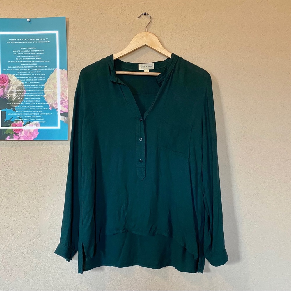 Cloth & stone forest green loose button-up blouse